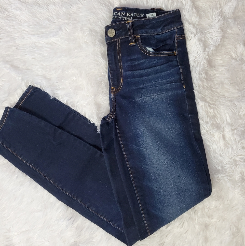 AMERICAN EAGLE HI-RISE SUPER STRETCH JEGGINGS!